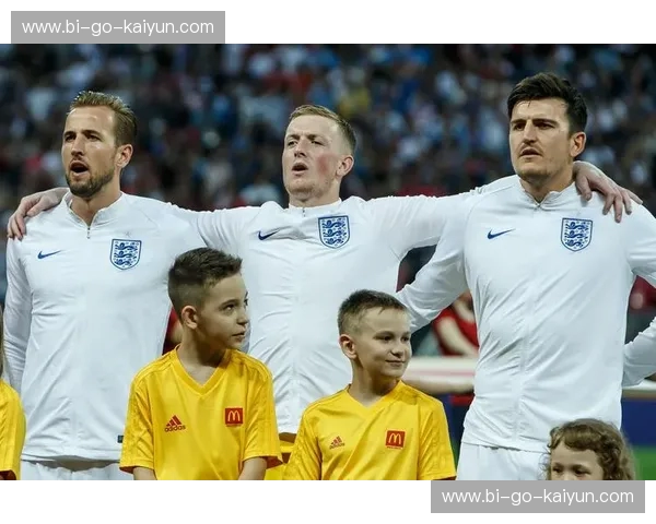 英格兰队回放:重温荣耀与热血的每一帧 英格兰队回放:重温荣耀与热血的每一帧